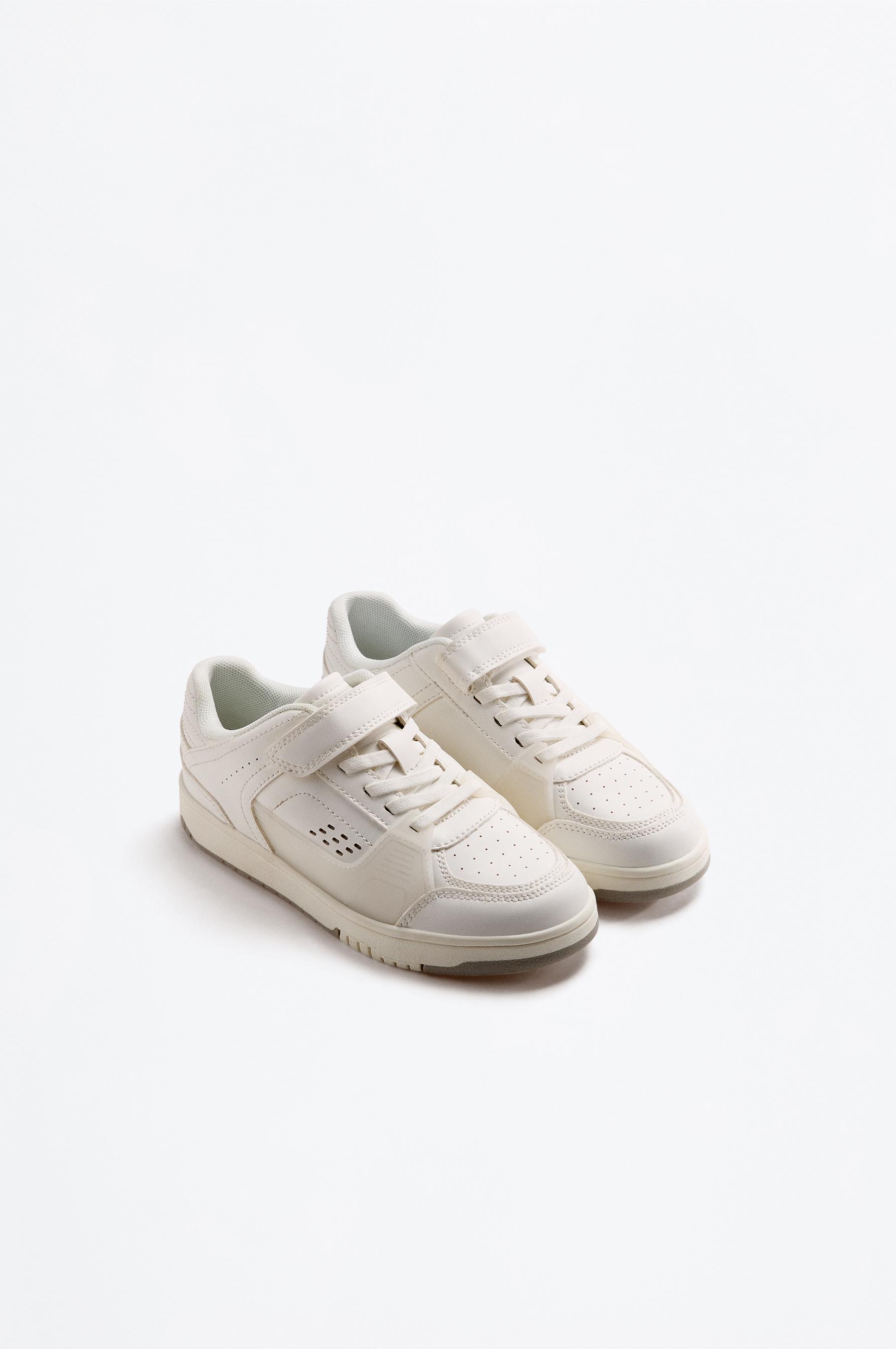 Zapatilla retro engomada