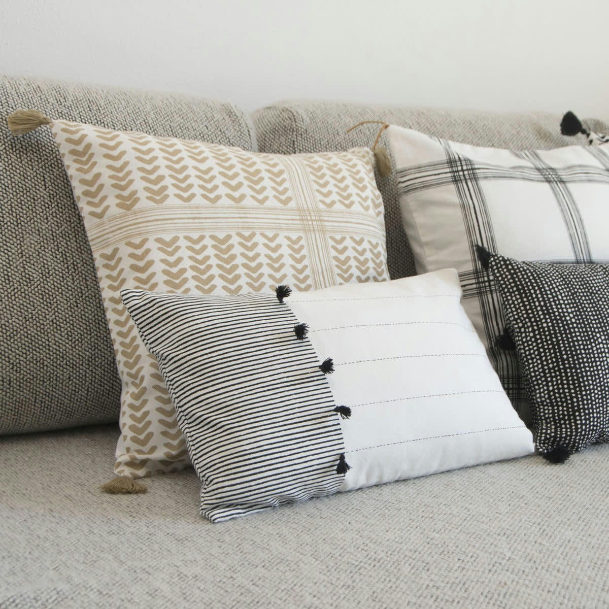 PINSTRIPE - Housse de coussin coton  50x30 noir