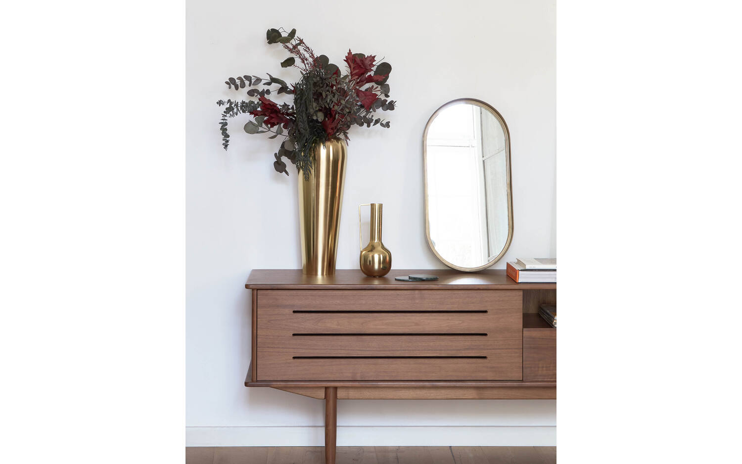 Kave Home - Wandspiegel Tiare van goudkleurig metaal 31 x 61,5 cm