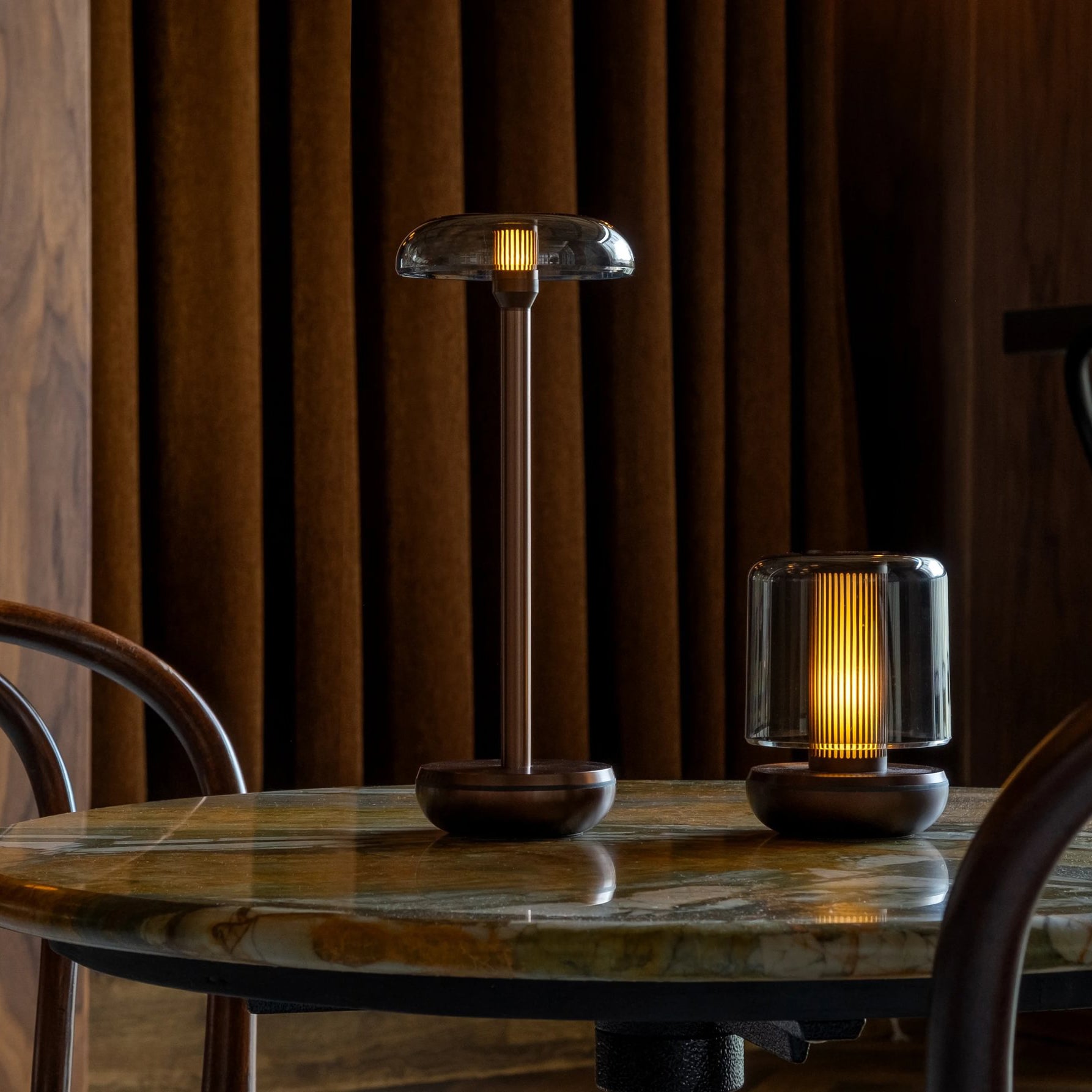 Humble Air Oplaadbare Tafellamp - Bronze Smoked