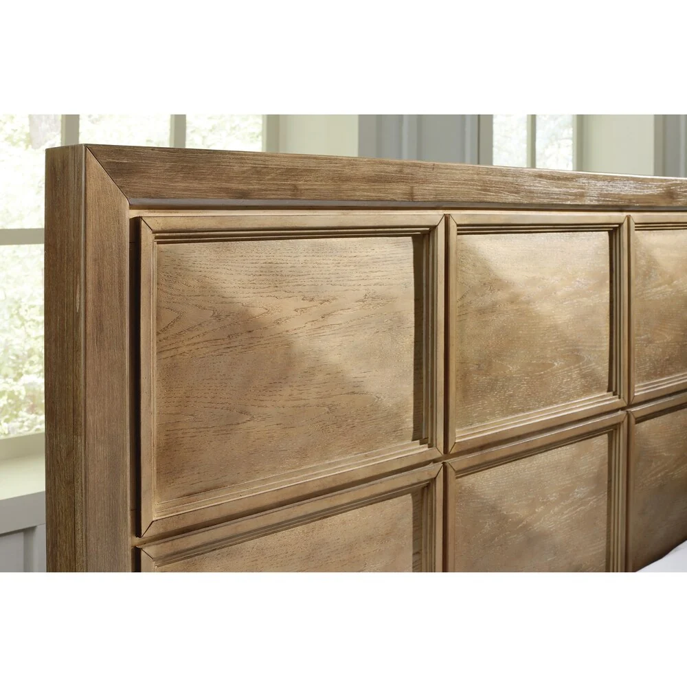 Wheatland Transitional Sage and Antique Gold 5-piece Bedroom Set