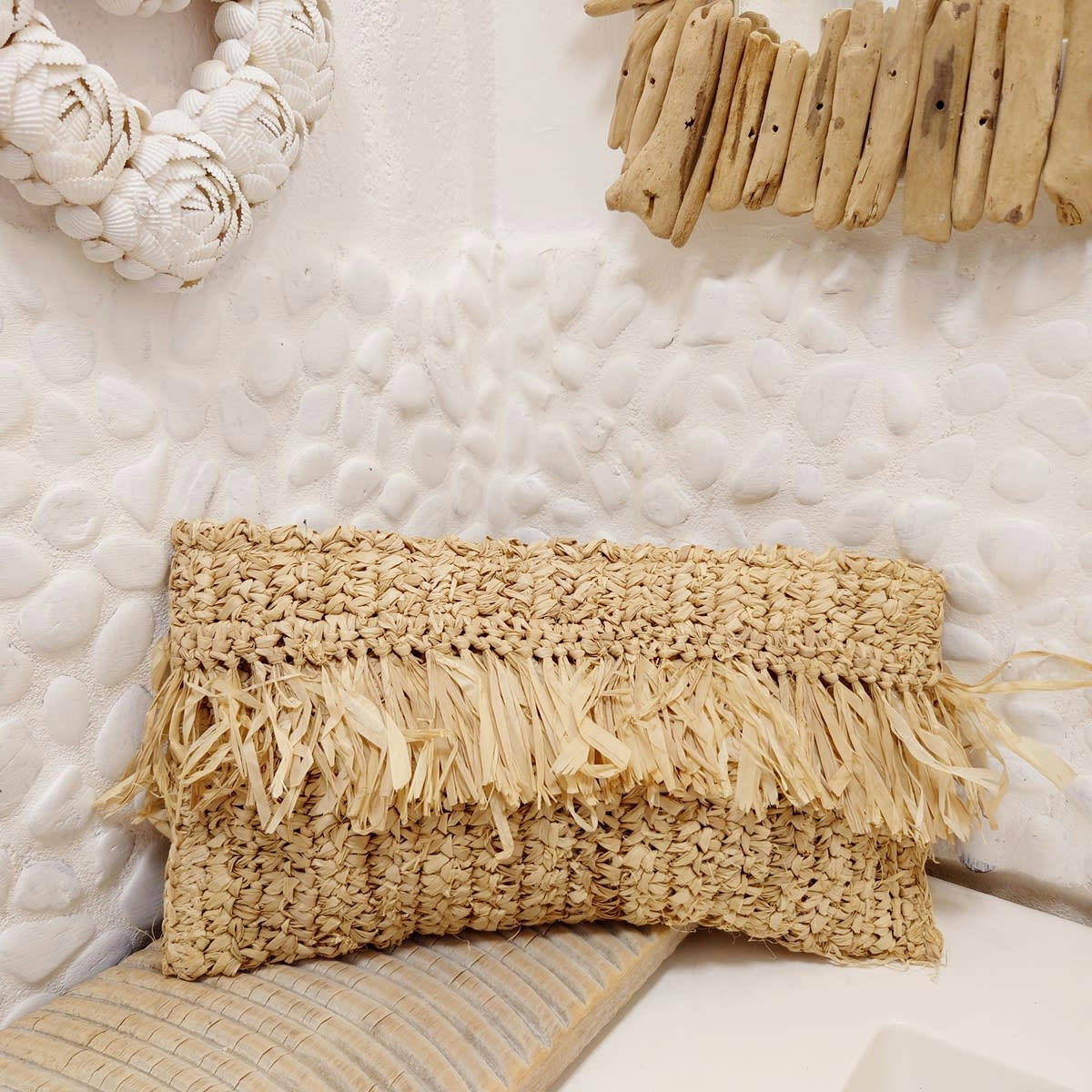 BONA - Pochette en raphia avec frange, beige