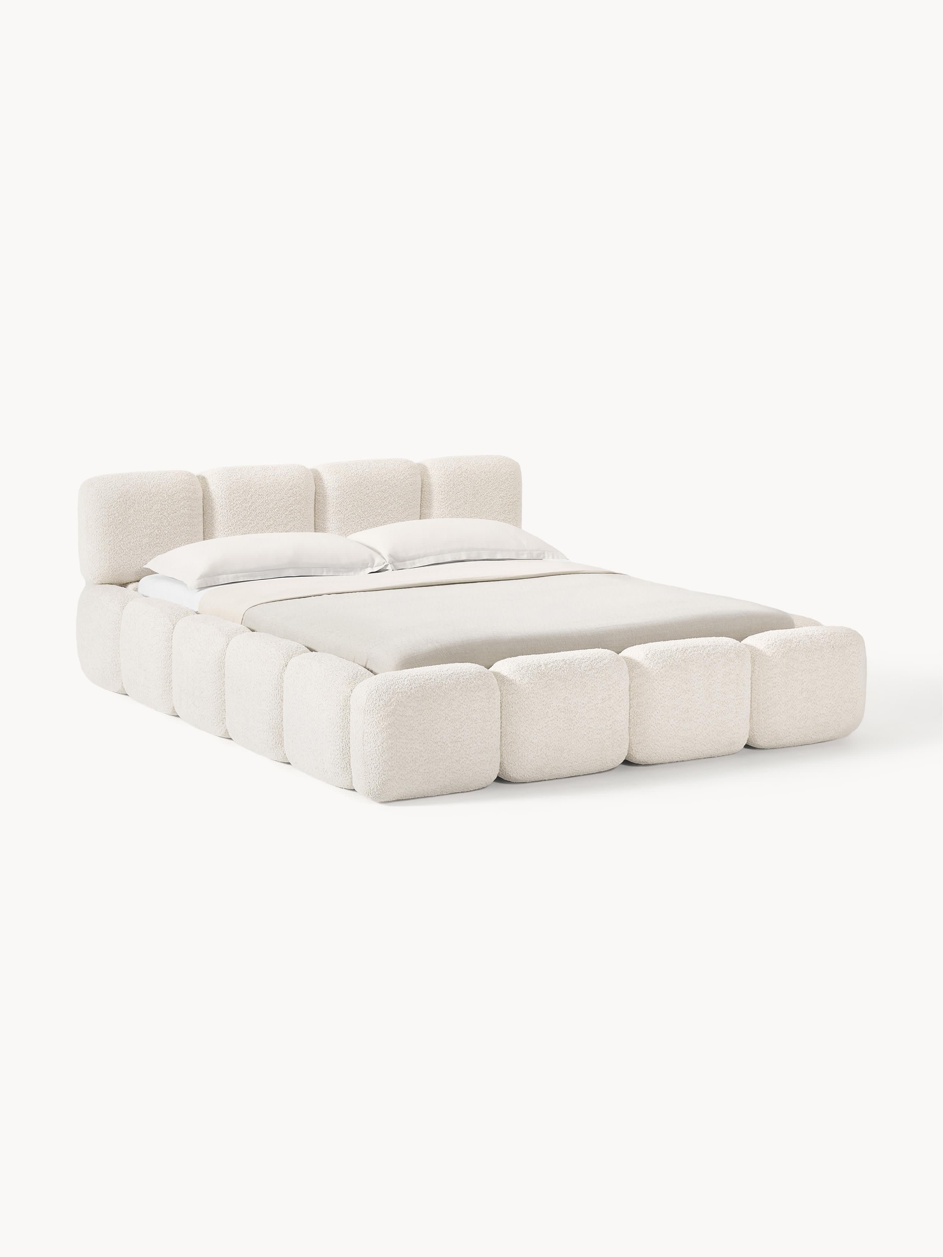 Polsterbett Tayla aus Teddy-Bouclé mit Stauraum