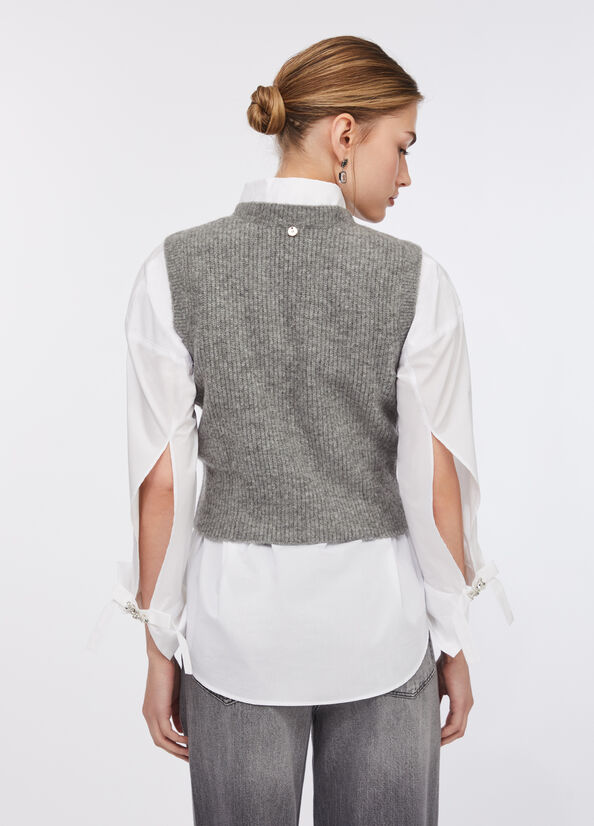 Top in lana con strass