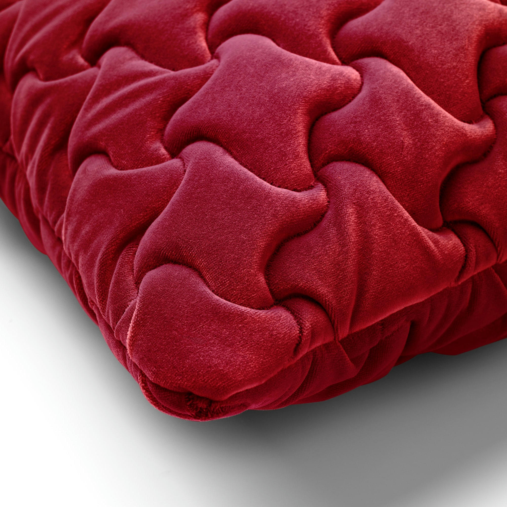 - Coussin rouge en velours 45x45 cm avec motif