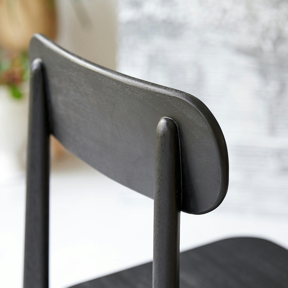 JONÀK - Chaise en teck massif black