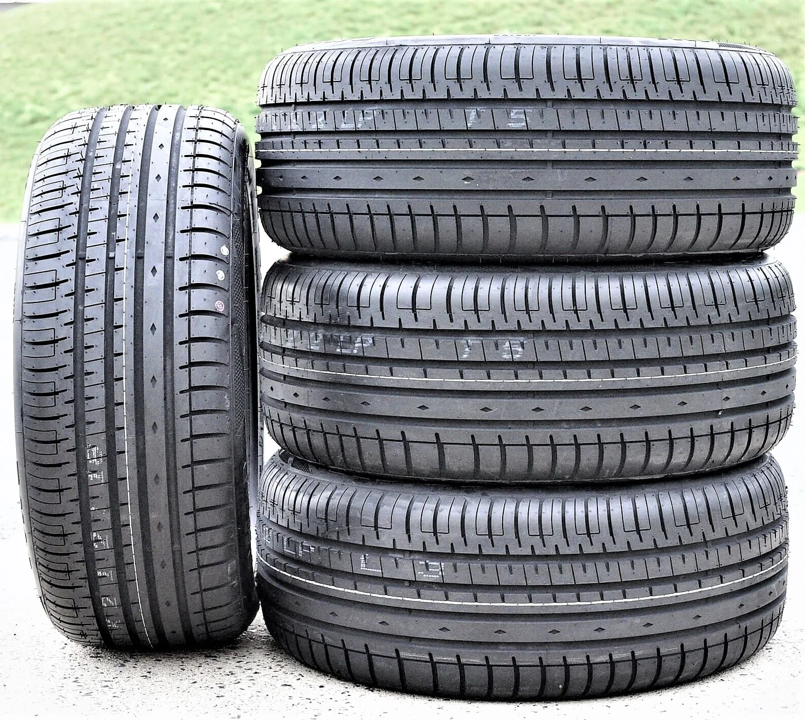 A set of four (four) 245/40R20 ZR 99Y XL A/S performance tires are available for: 2014-16 Chevrolet Impala LTZ, 2017-18 Chevrolet Impala LT