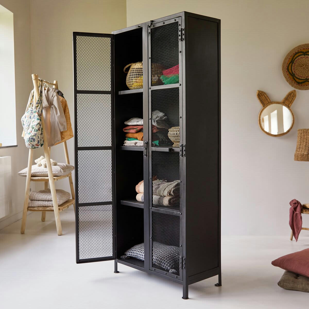 CLÉO - Armoire grillagée enfant en métal