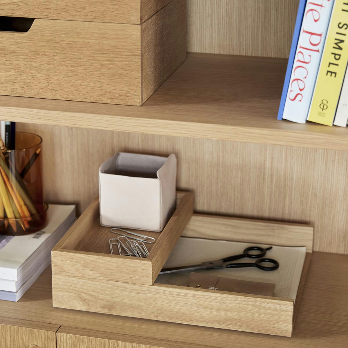 PRIME - Étagère en placage de chêne et bois de chêne naturel