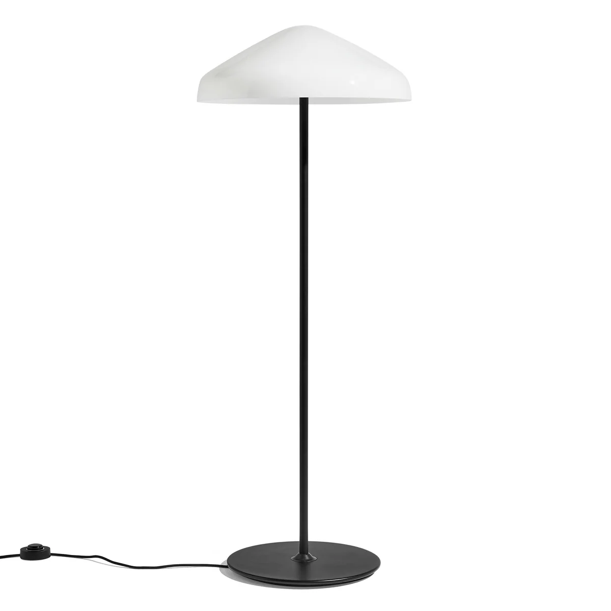 HAY - Pao LED Stehleuchte, schwarz / opalweiß