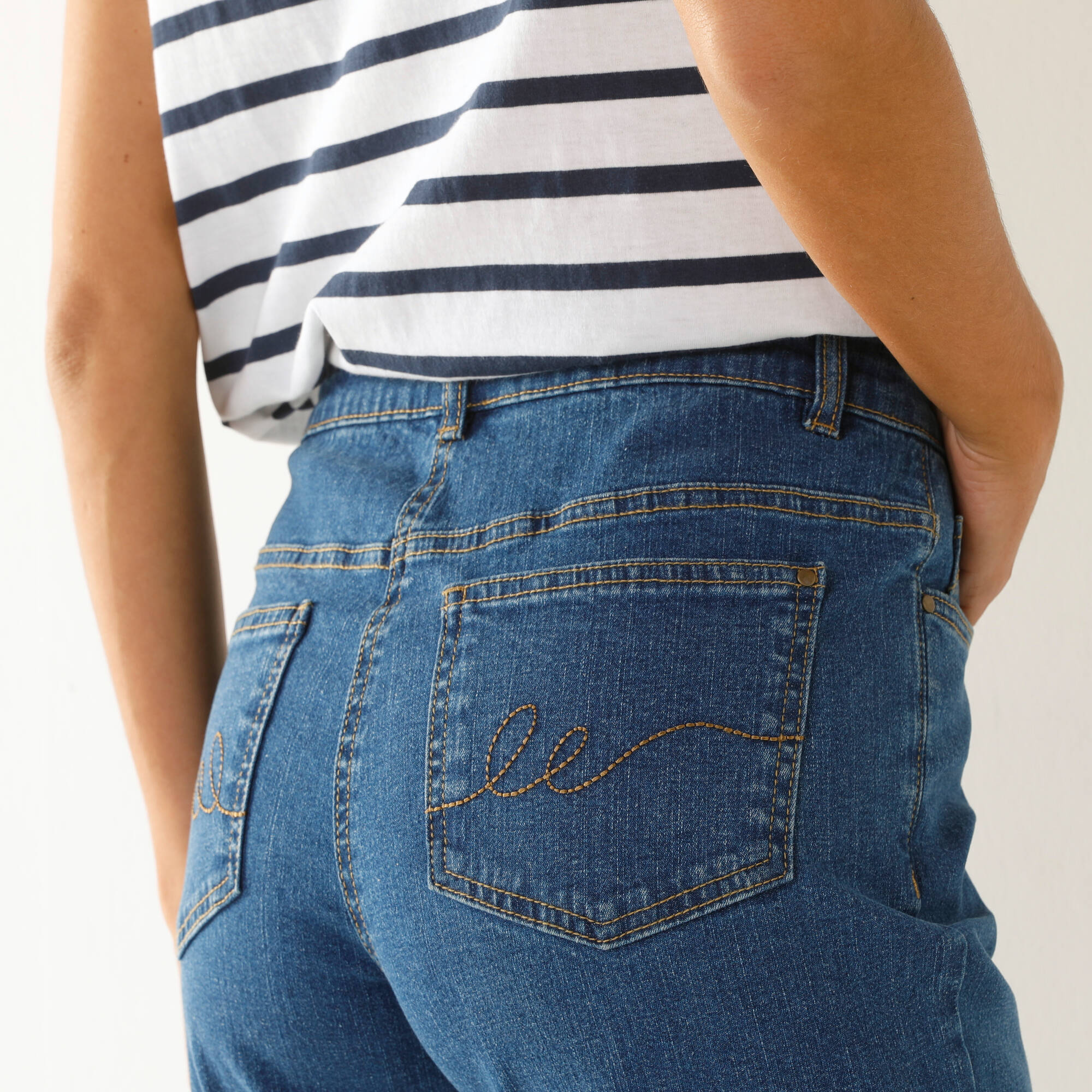 Jean droit cargo