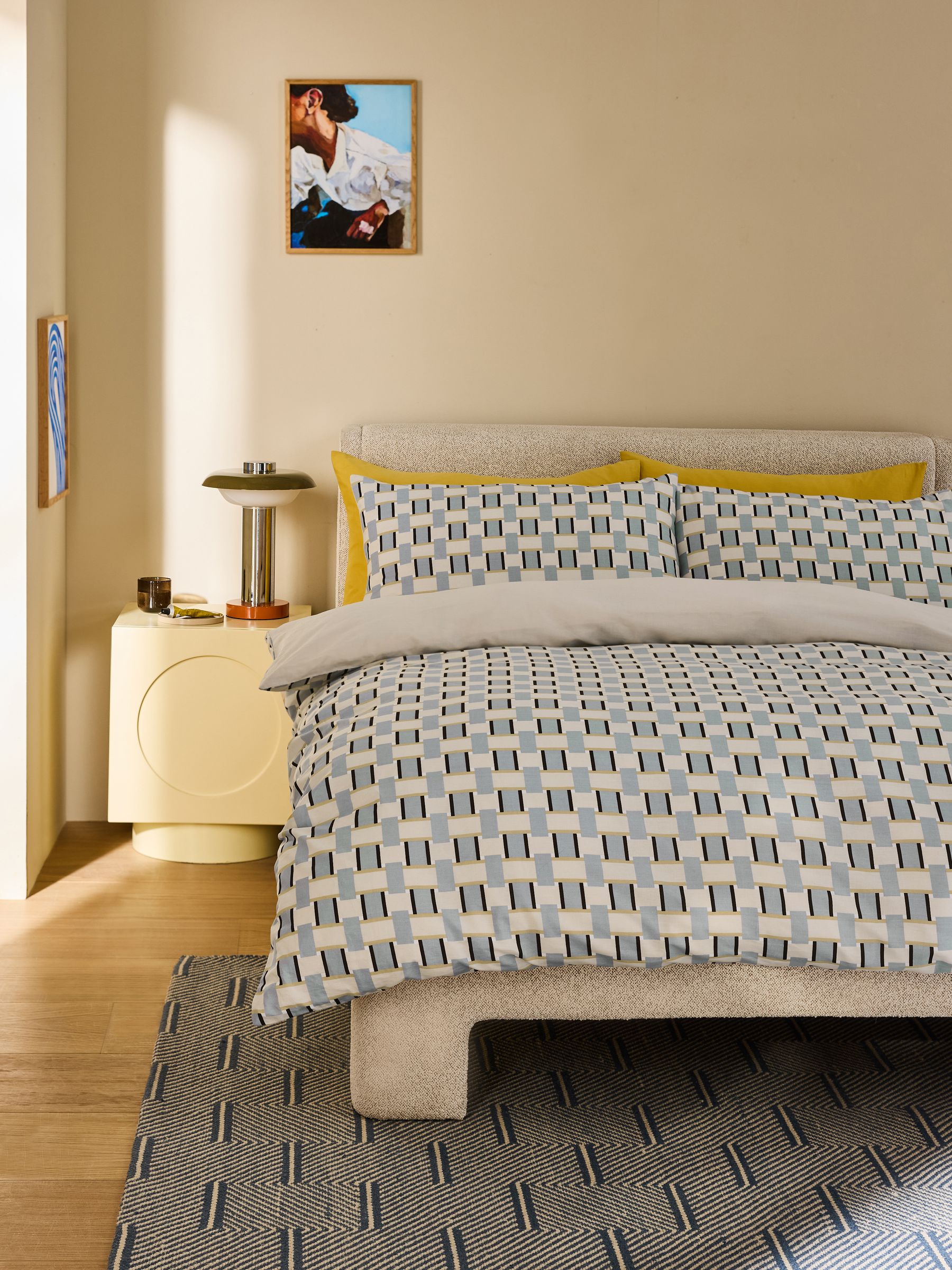 Finnur 100% Cotton Duvet Cover and Pillowcase Set in Blue