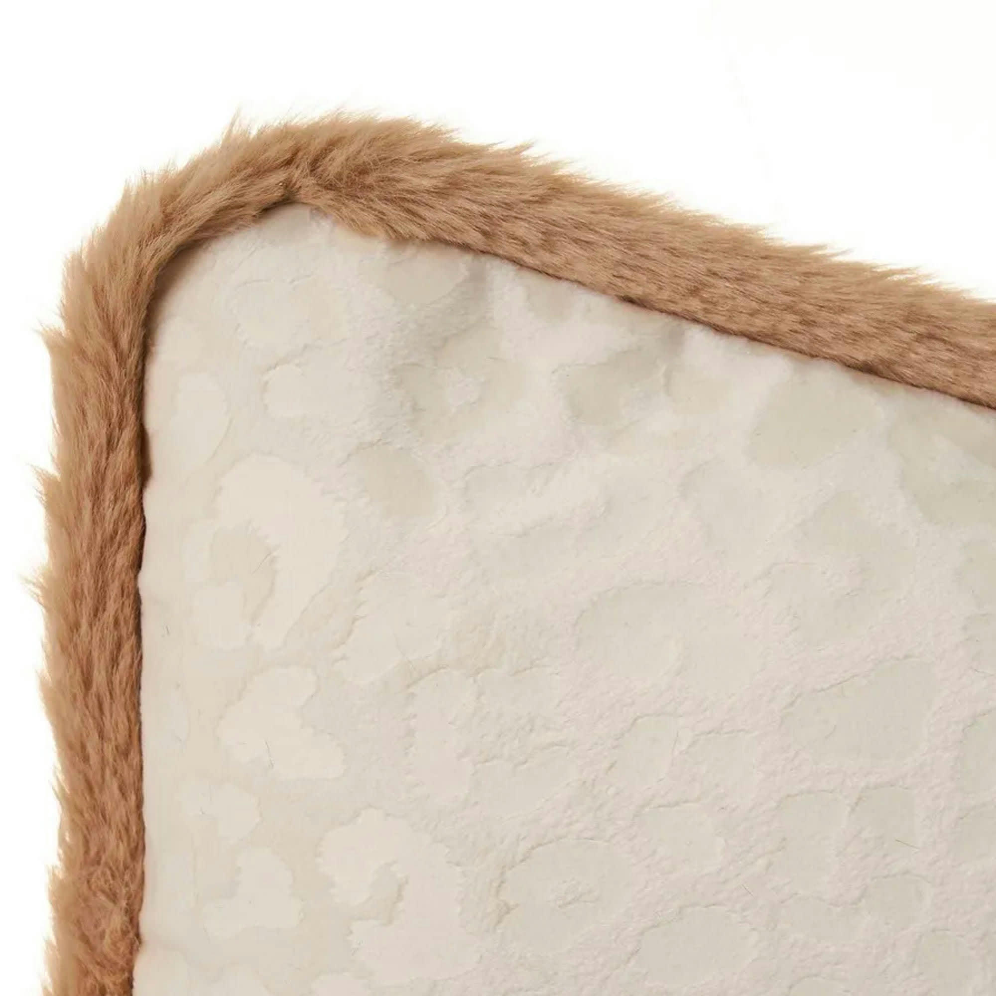 - Coussin rectangulaire tissu beige et marron