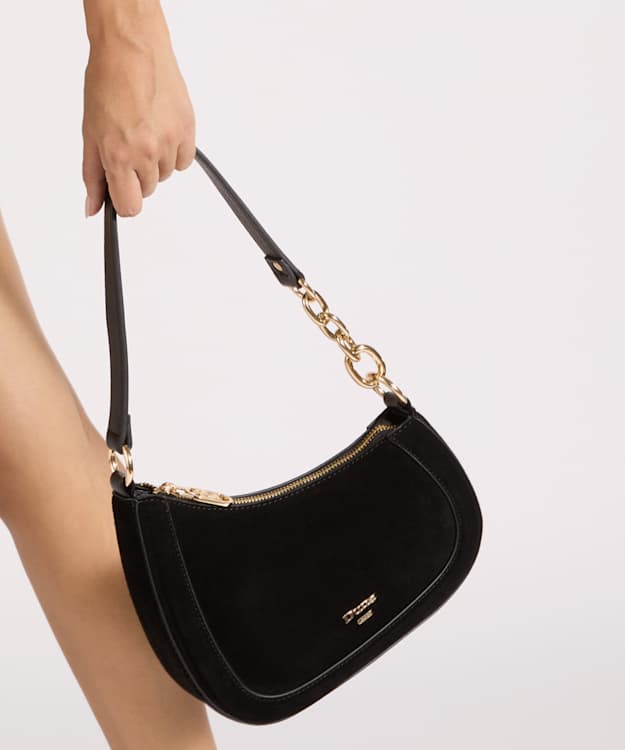 Direction Black - Chain Detail Shoulder Bag