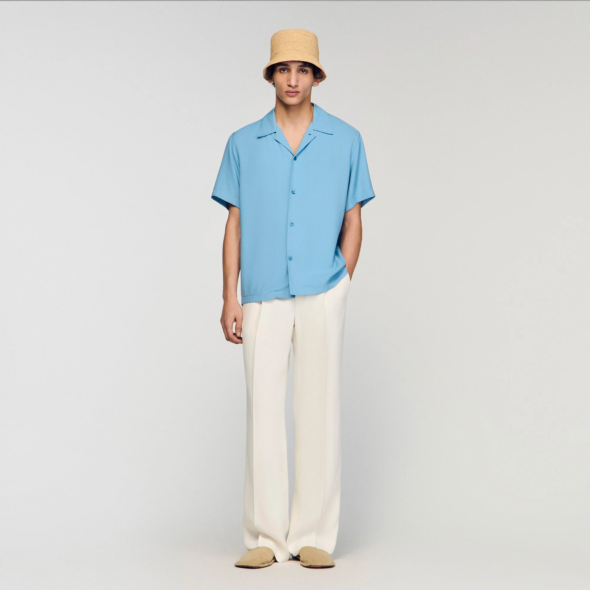 Chemise fluide à col requin