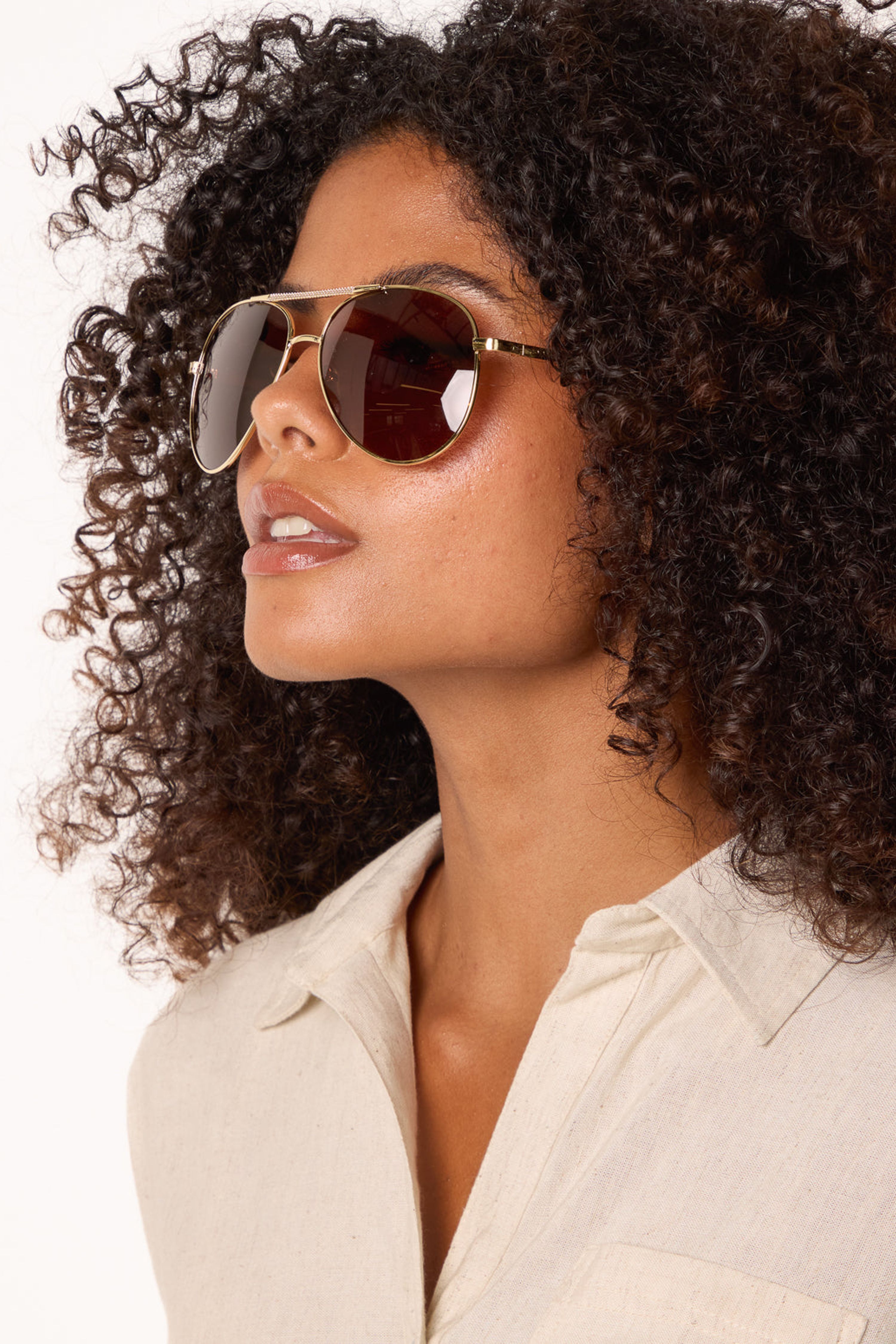 Blue Vanilla Gold Frame Aviators With Polarised Lense