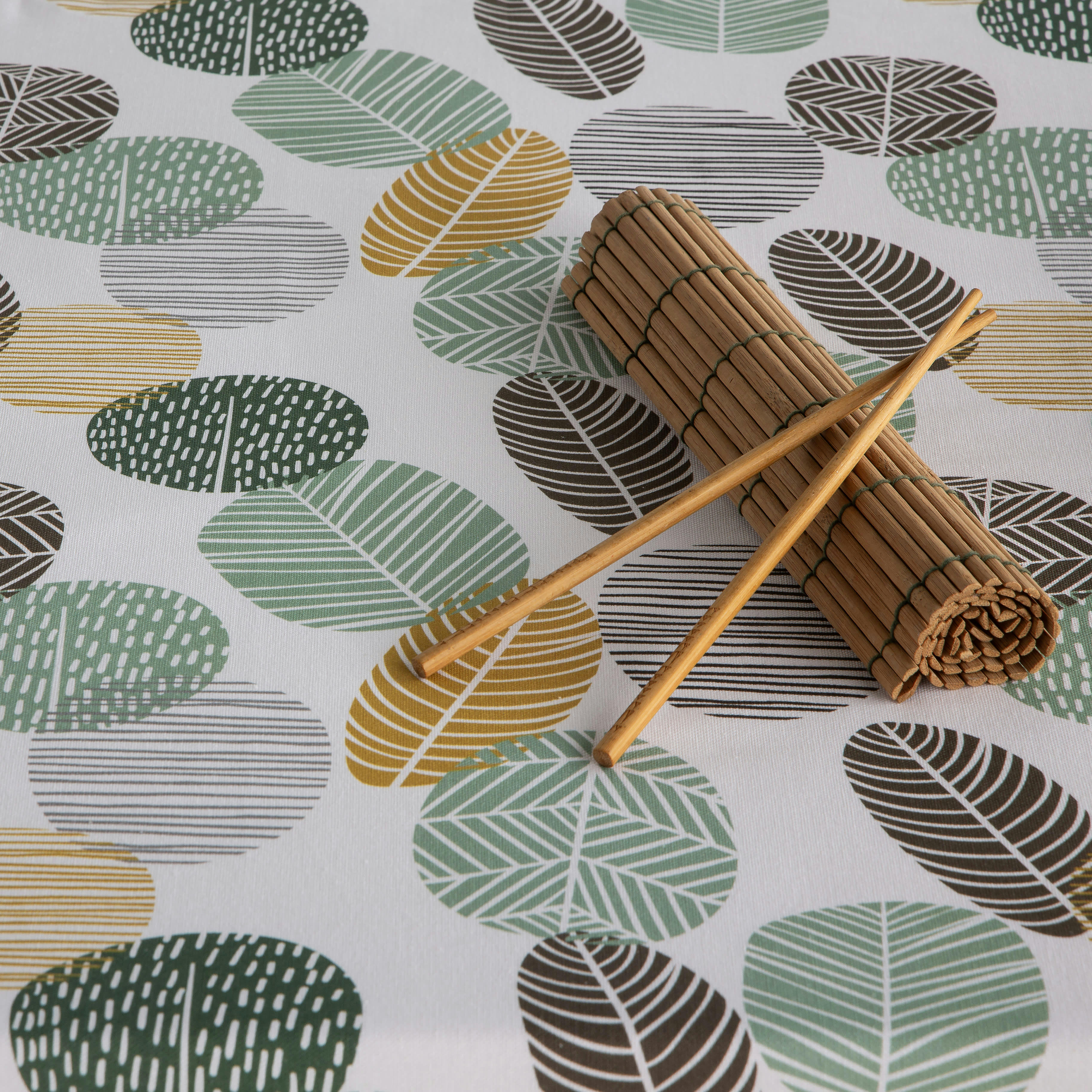 CARES AGUA - Nappe en coton biologique antitâche imprimée multicolore 140x140 cm