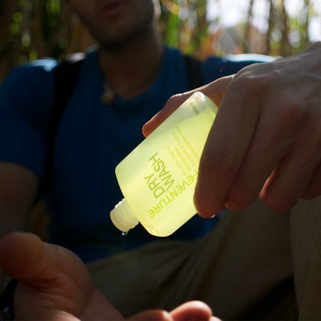 Lifeventure Travel Dry Wash Hand Sanitiser Gel 100ml