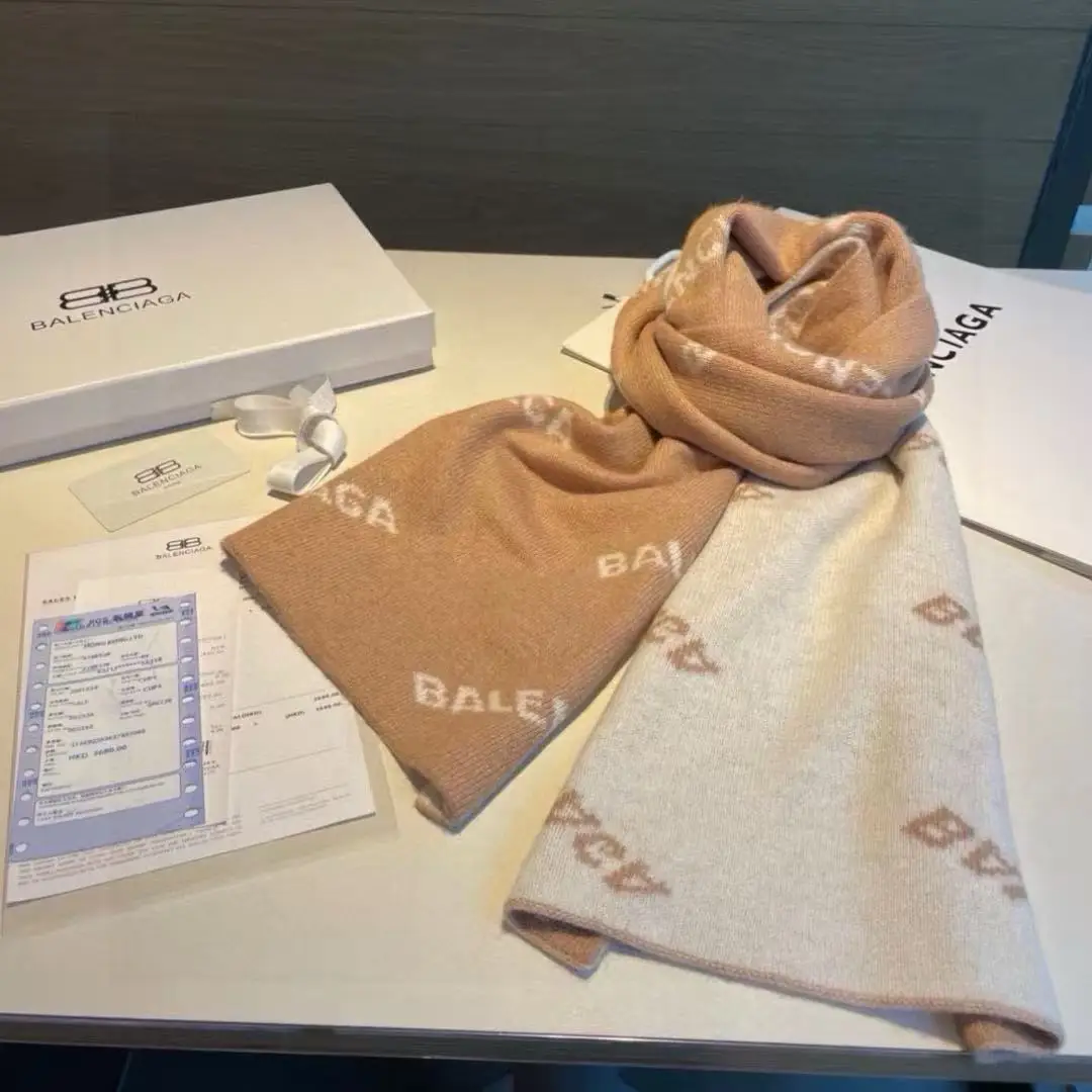 Balenciaga Lambskin double-sided scarf