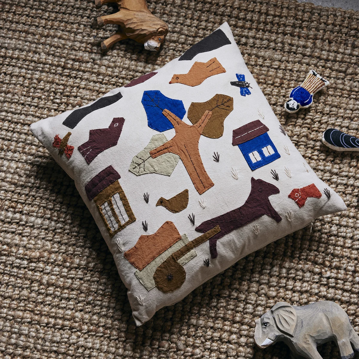 Ferm Living - Village Kissen