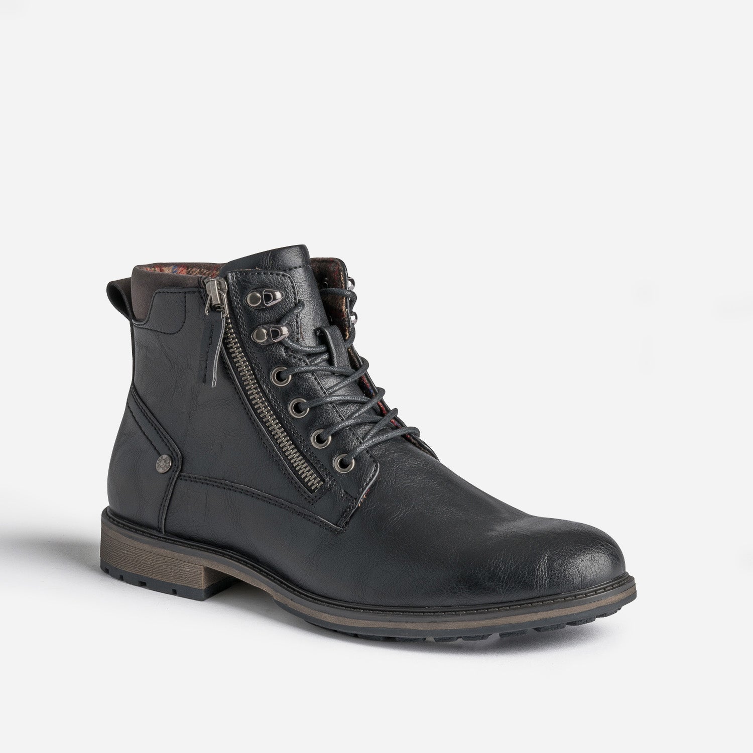 Bottine noire à doublure carreaux