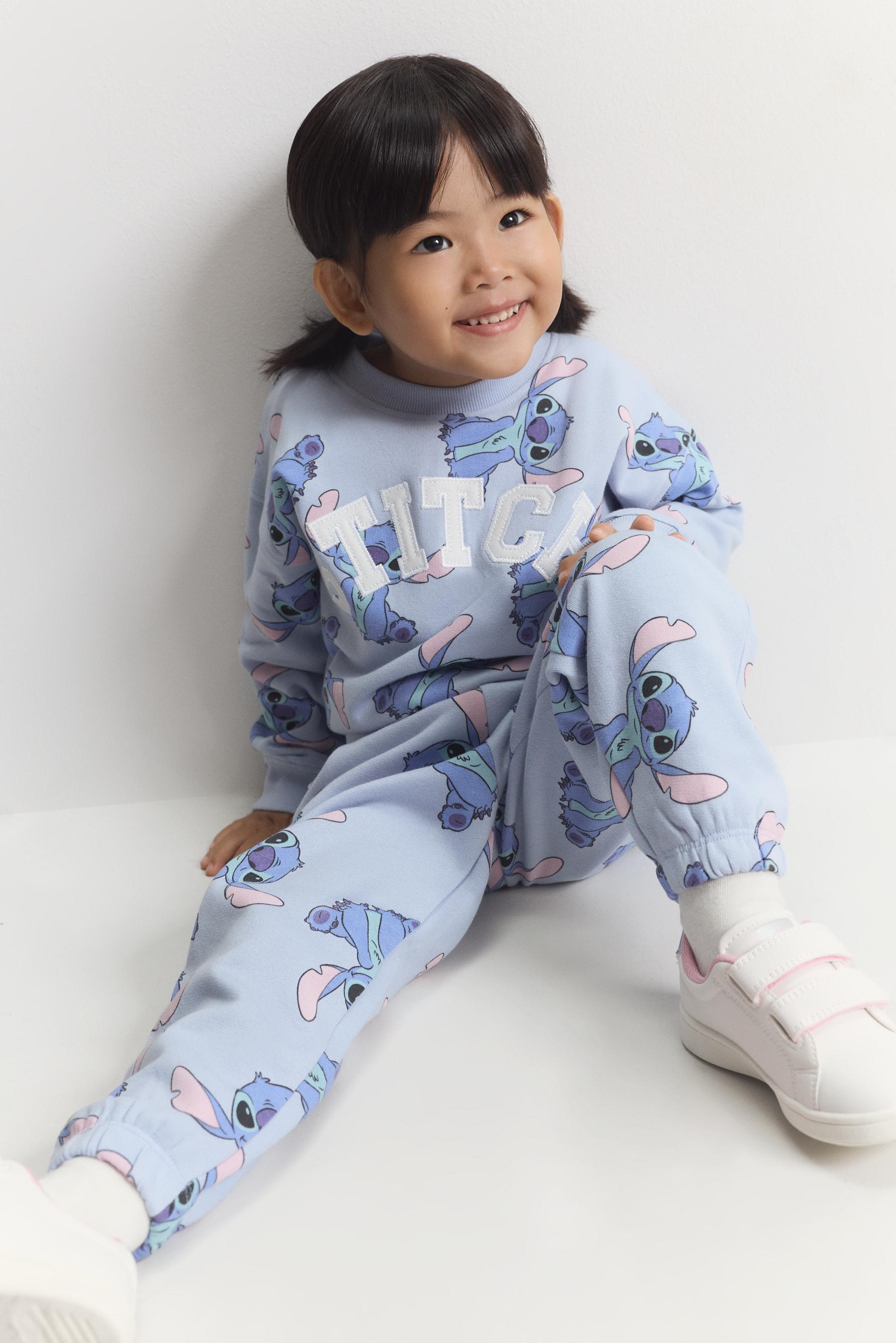 Conjunto Lilo & Stitch ©Disney sudadera y pantalón