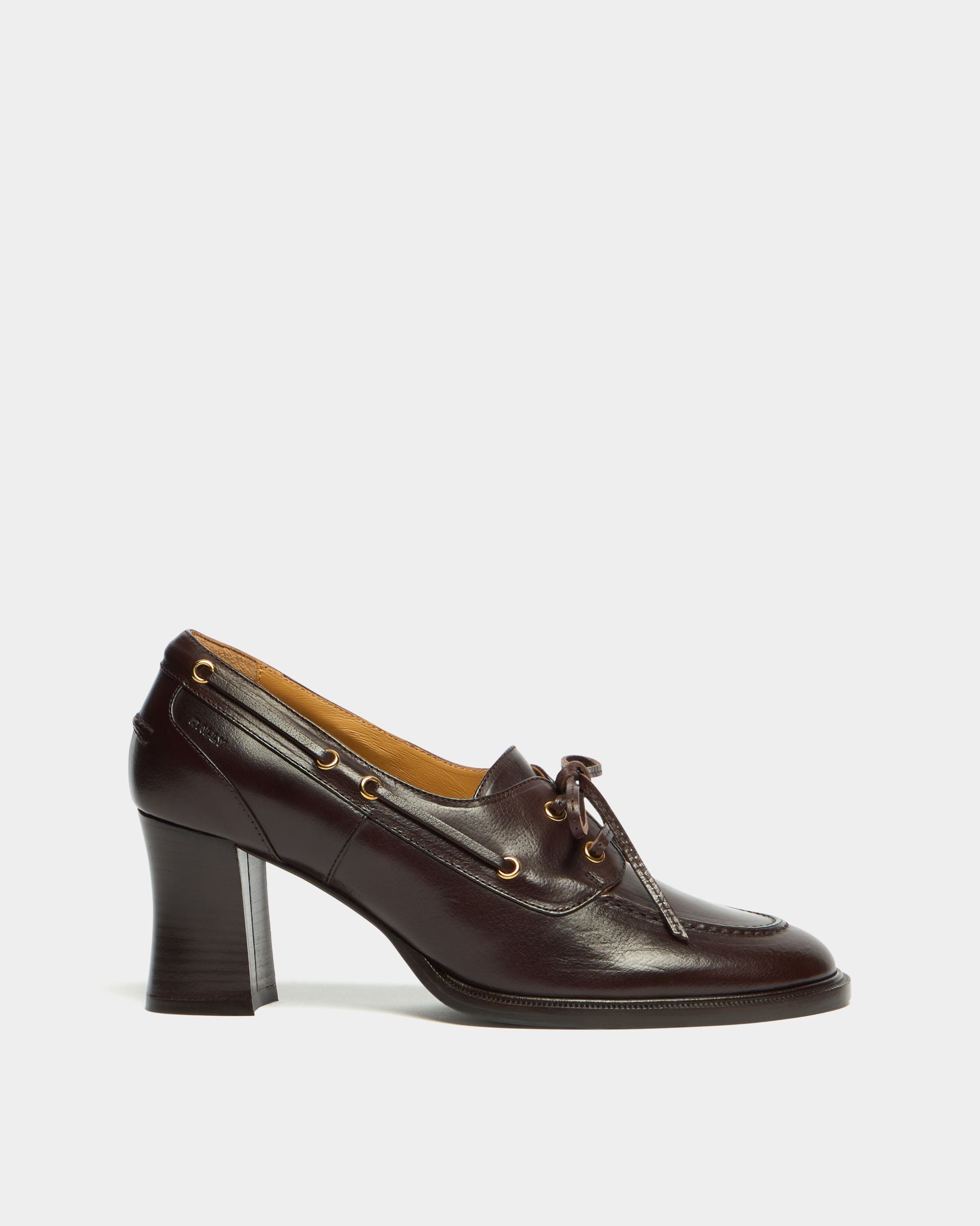 Saule Pumps zum Schnüren aus Leder in Ebenholzschwarz