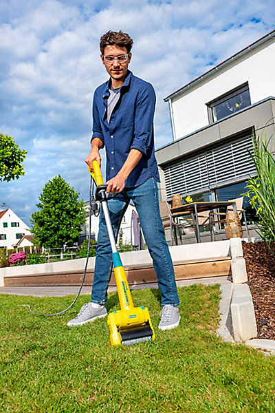 Brosse de terrasse électrique FILAIRE Multibrush Gloria   aérateur de gazon offert   kit nettoyeur de joint