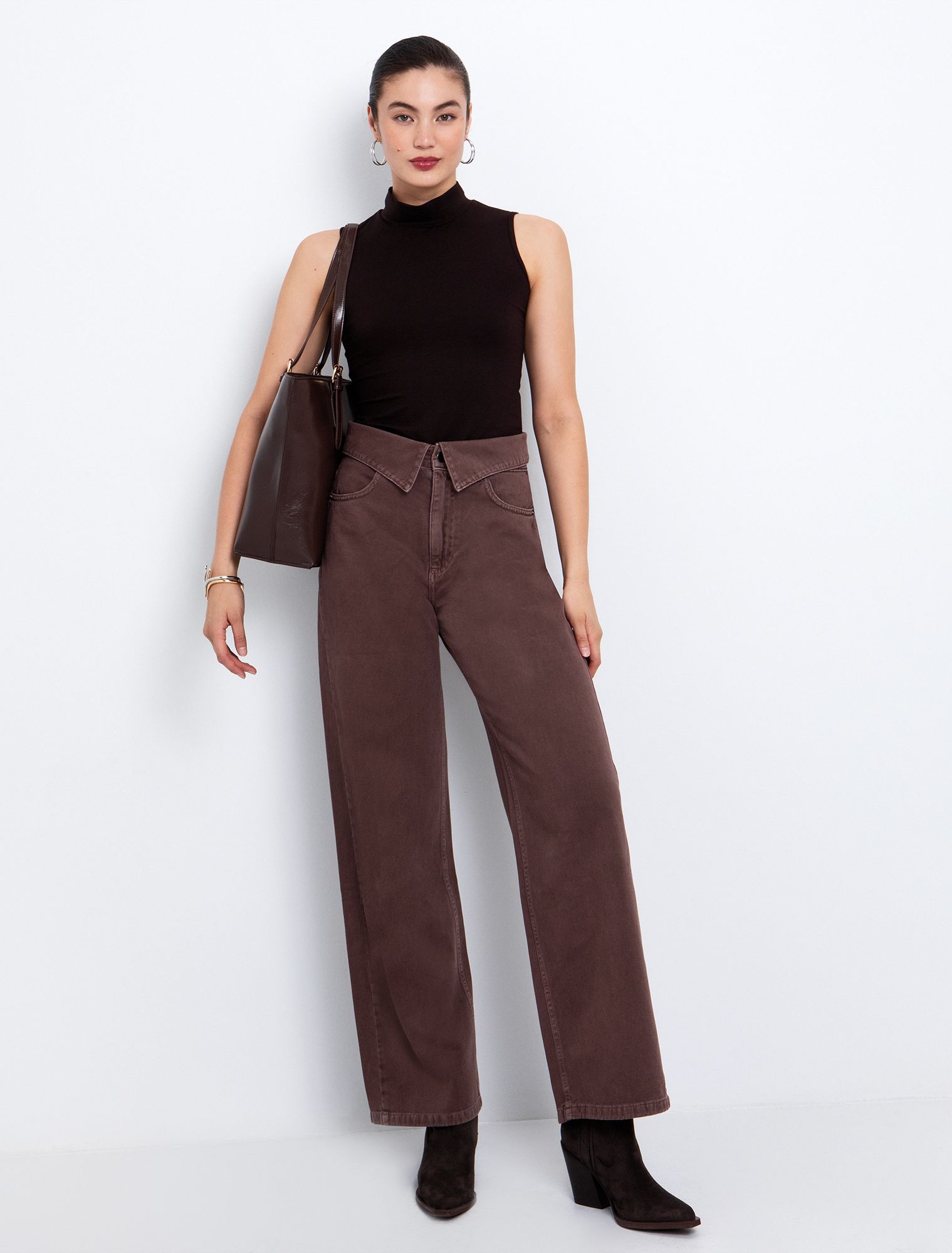 Basic μπλούζα με λουπέτο