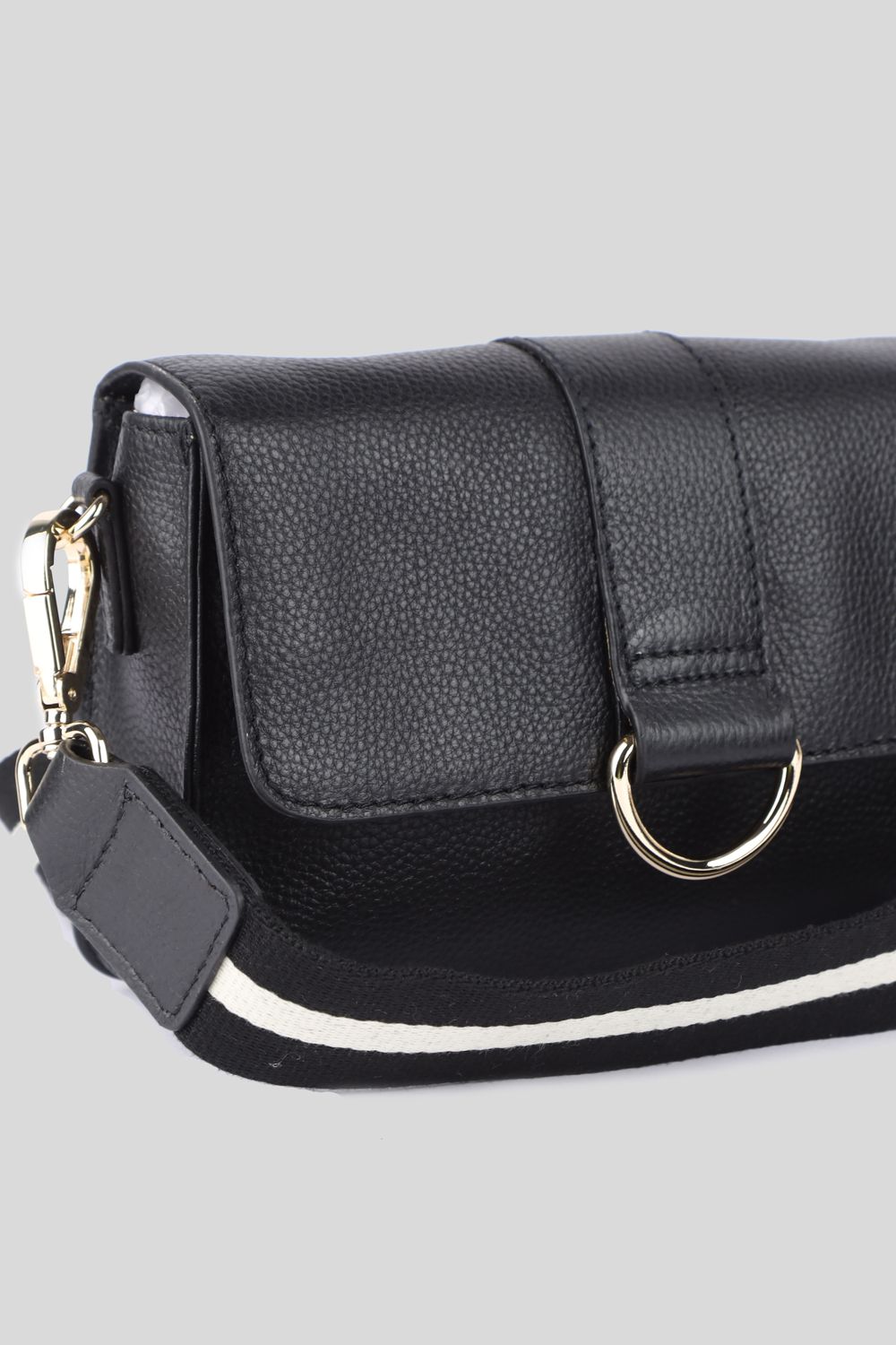 Ashwood Leather Amore di Cuoio' Real Leather Small Crossbody Bag