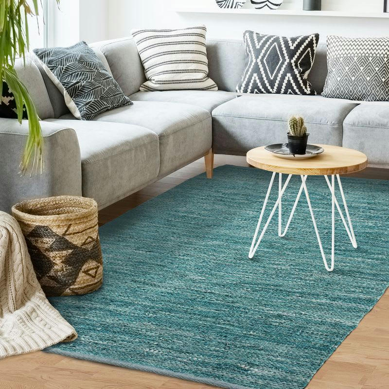 SKIN - Tapis en cuir tressé bleu clair 160x230