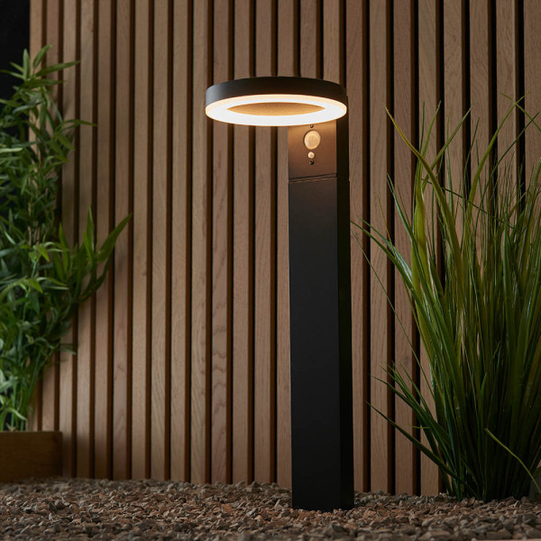 Lampa ogrodowa stojąca EBRO czarno-biała LED 5,88W 3000K 290lm Endon