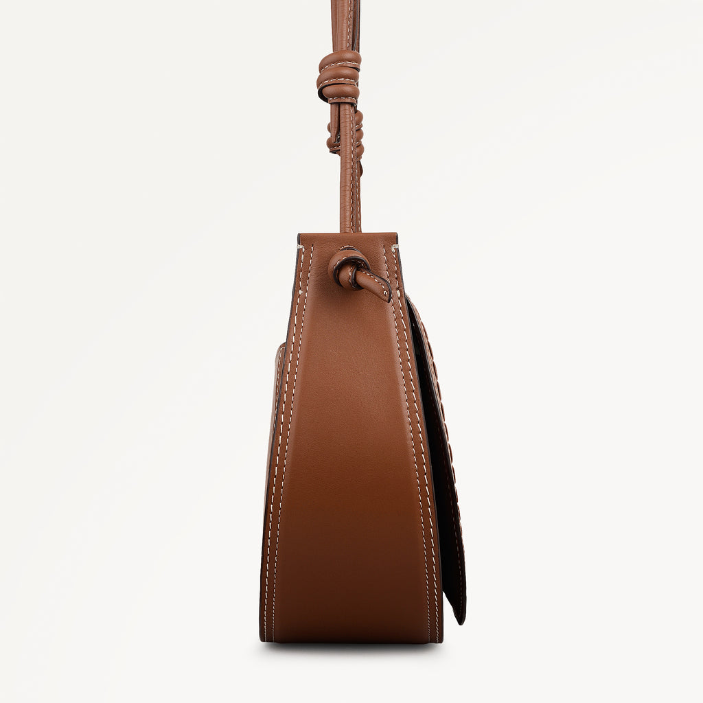 The Camden - Medium Flapover Shoulder