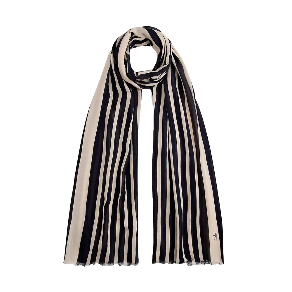 Tommy Hilfiger Elevated Chic scarf
