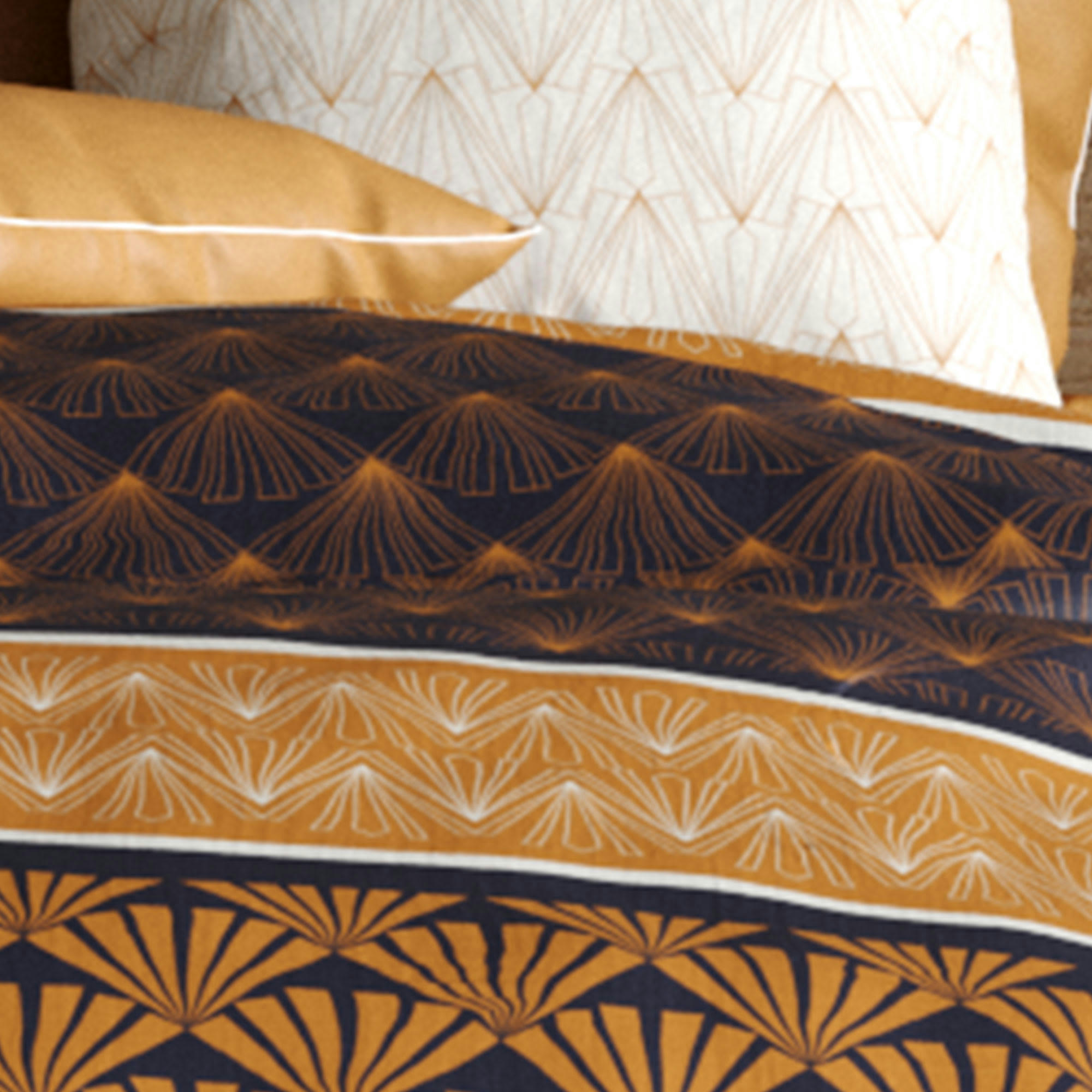 - Parure de lit 2 places coton à motif 240x260 cm