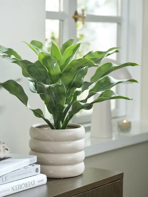 Kunstig plante ERIKSEN Ø49xH44cm grøn
