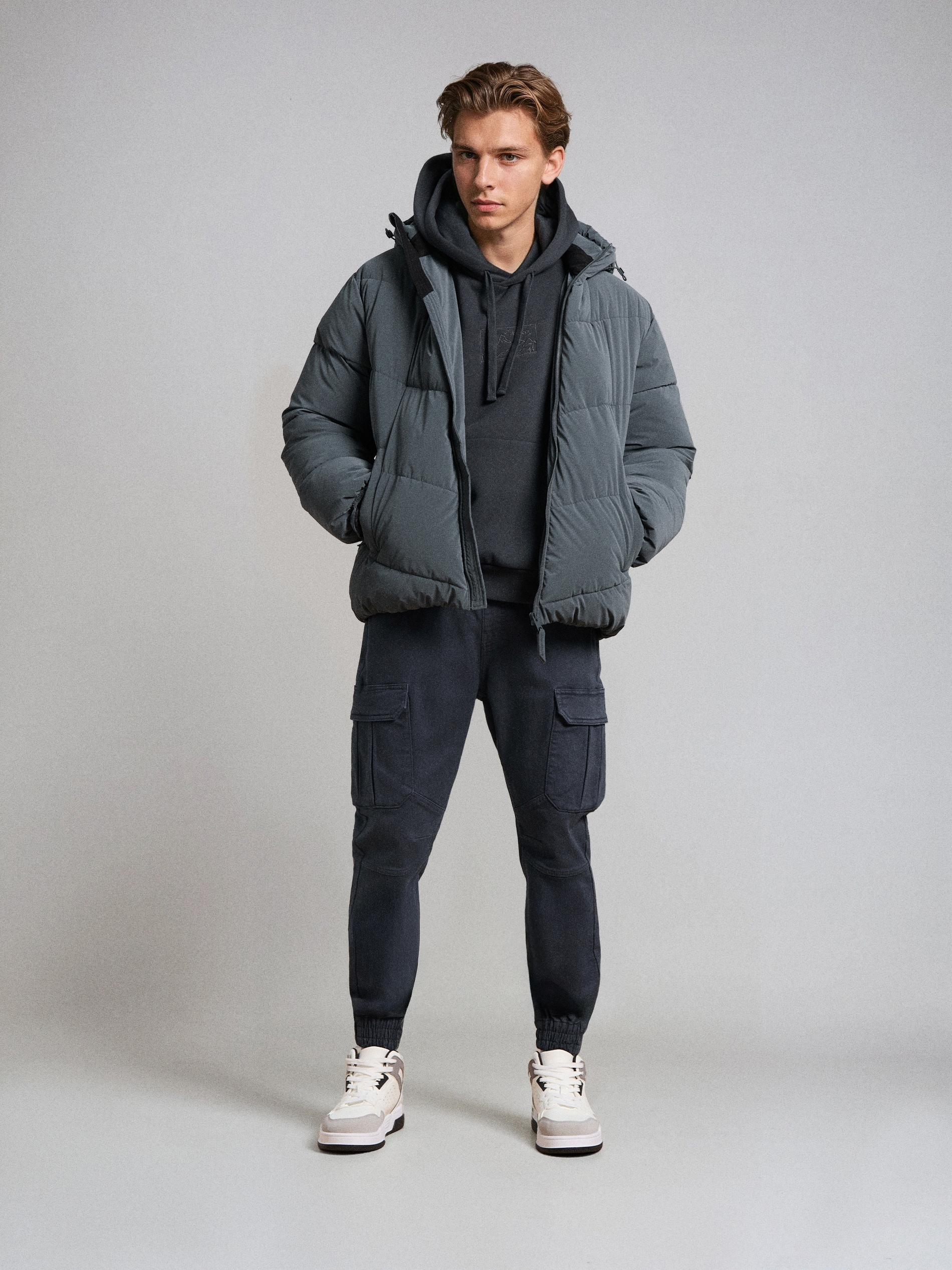Jeansy regular jogger cargo