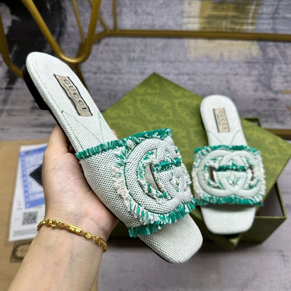 Gucci Knit  slippers
