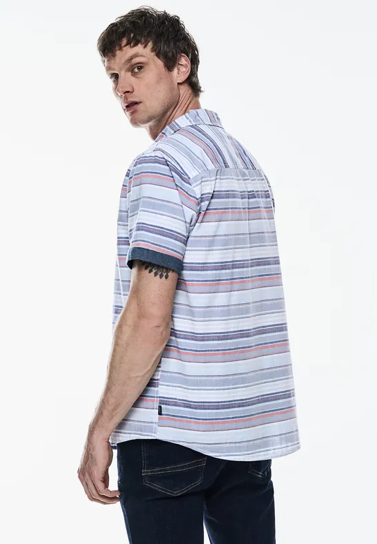 Hemd mit Quer-Streifen