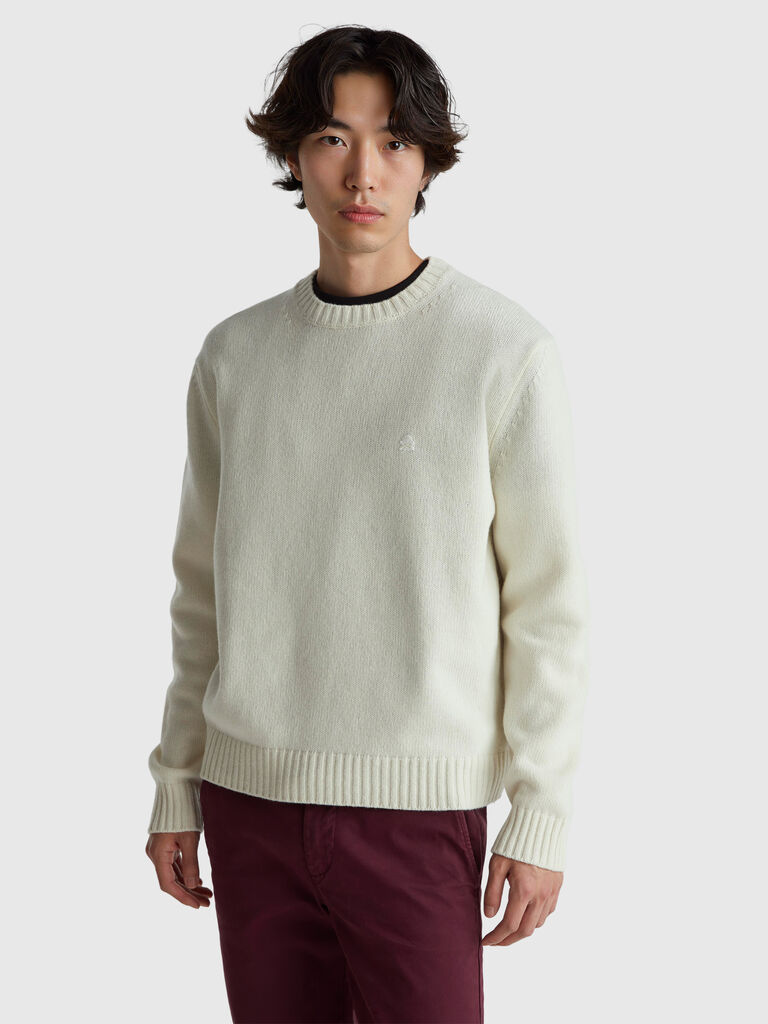 Sweater in wool blend