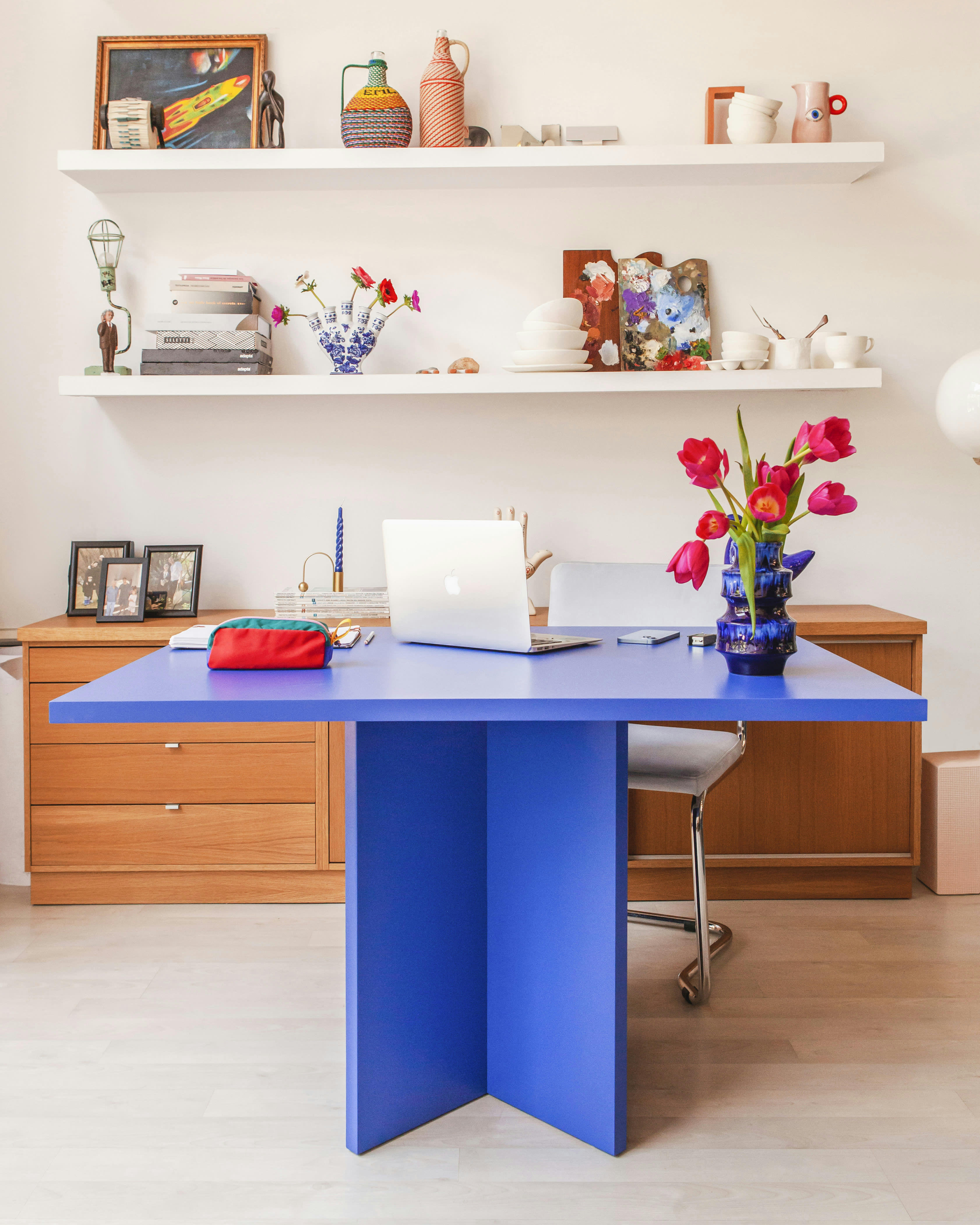 BLOCKIE-MATILDA - Table à manger rectangulaire laquée en MDF de 3cm Bleu Prusse 90x120cm