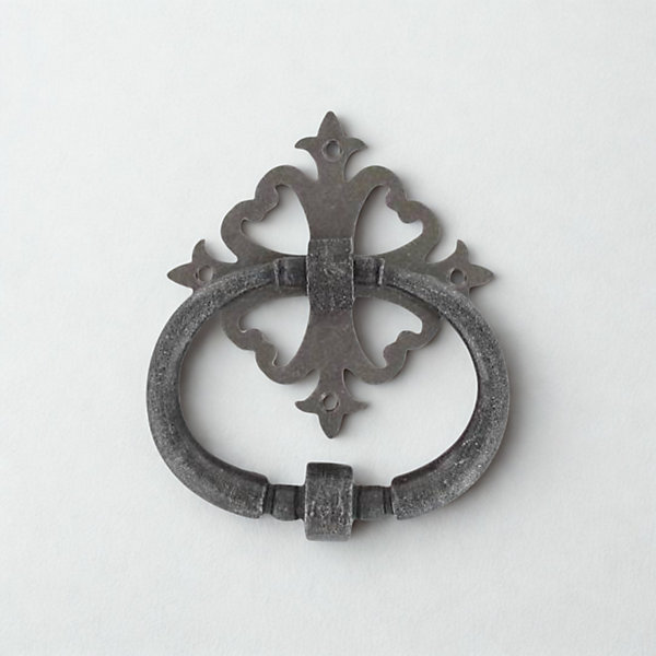 Heurtoir de porte fer sur rosace carré ajourée vieil argent argent antique