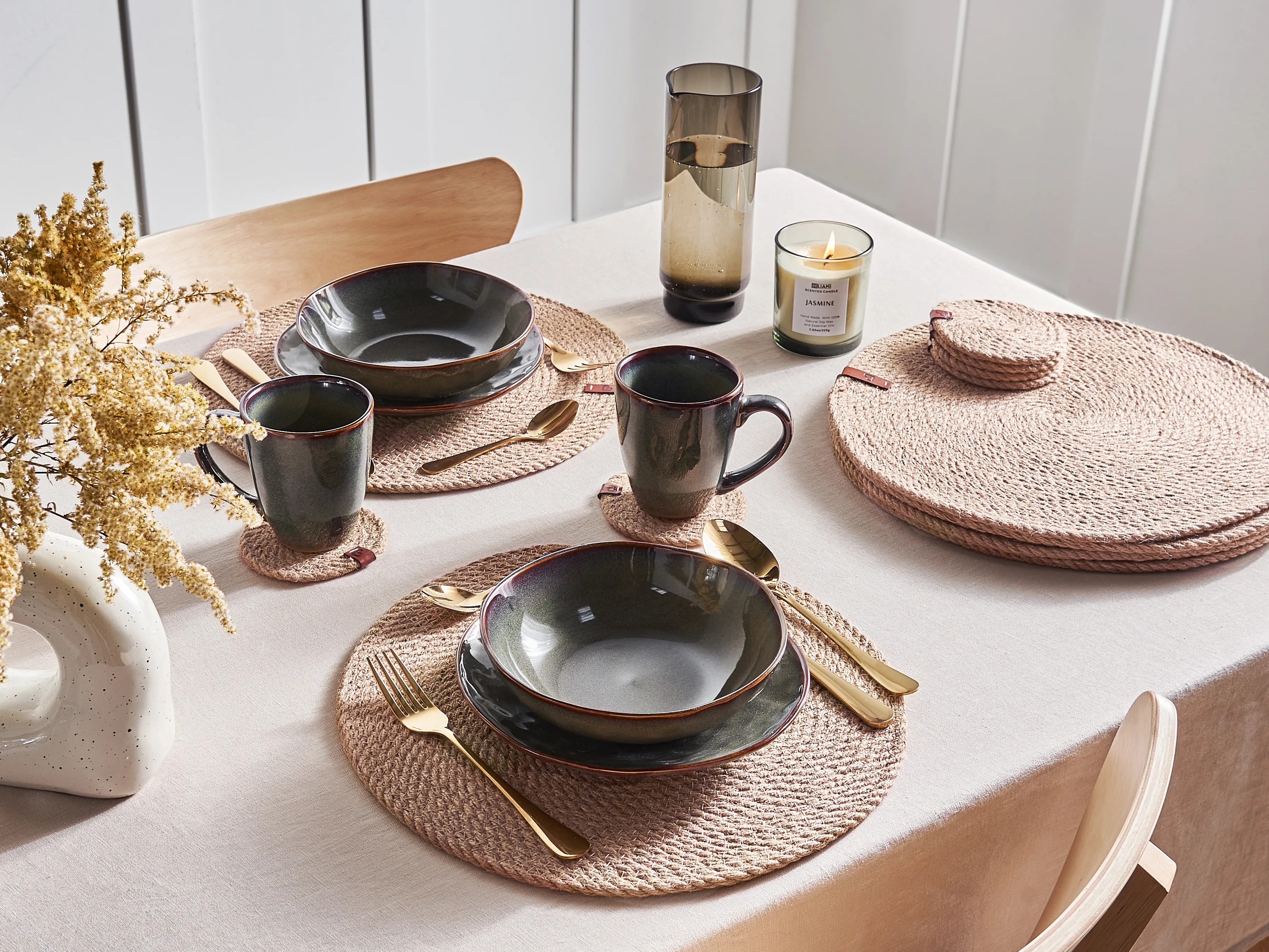 12 Piece Placemats and Coasters Set MUNTRIES Jute Natural