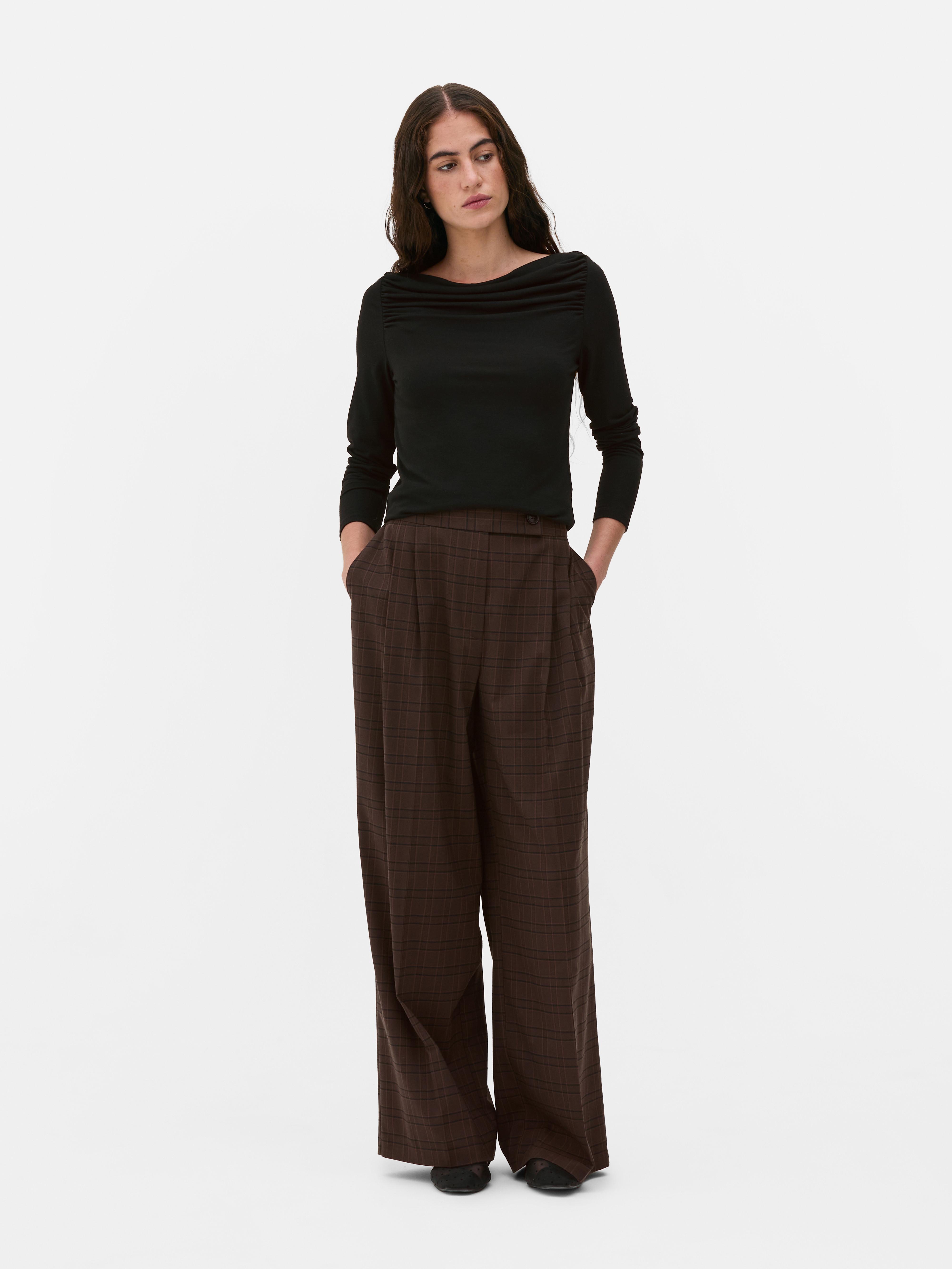 Ruched Front Long Sleeve Top