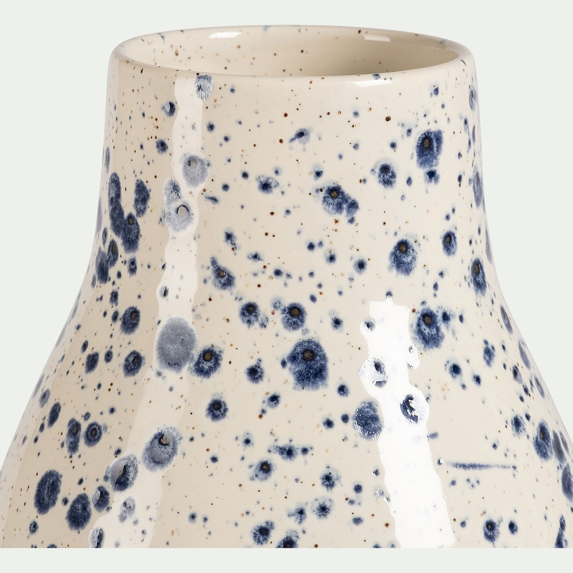TRISKIE - Vase classique en faiënce tachéeH24cm - blanc