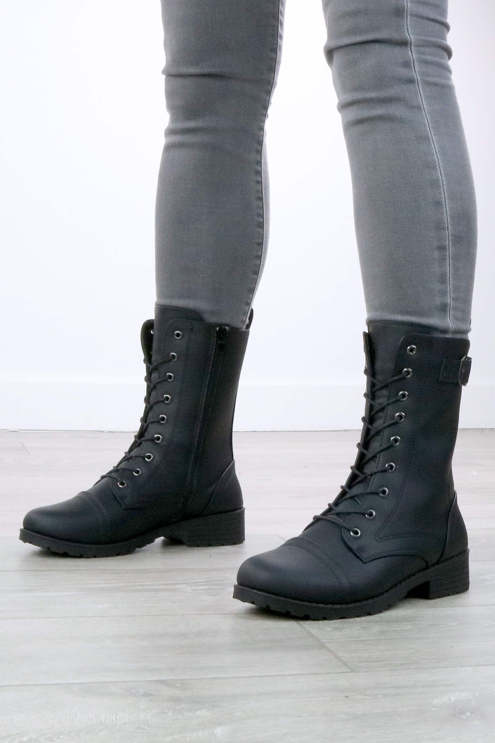 AJVANI Lace Up Military Combat Ankle Biker Boots