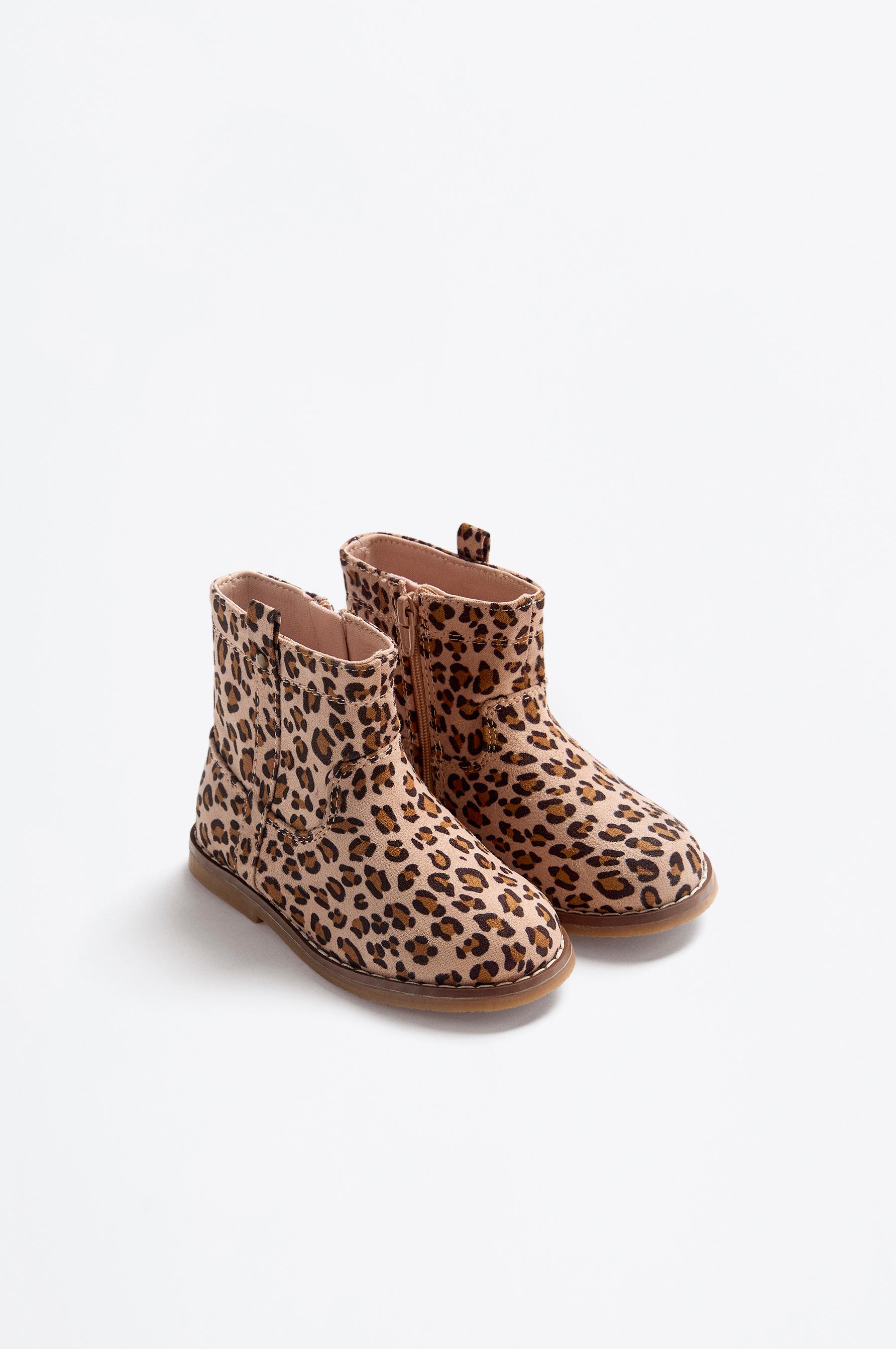 Bota animal print