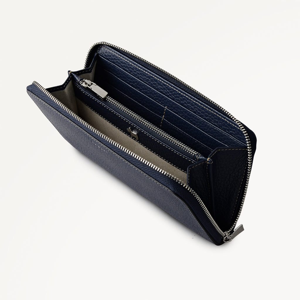 Dukes Place - Large Zip Around Purse
