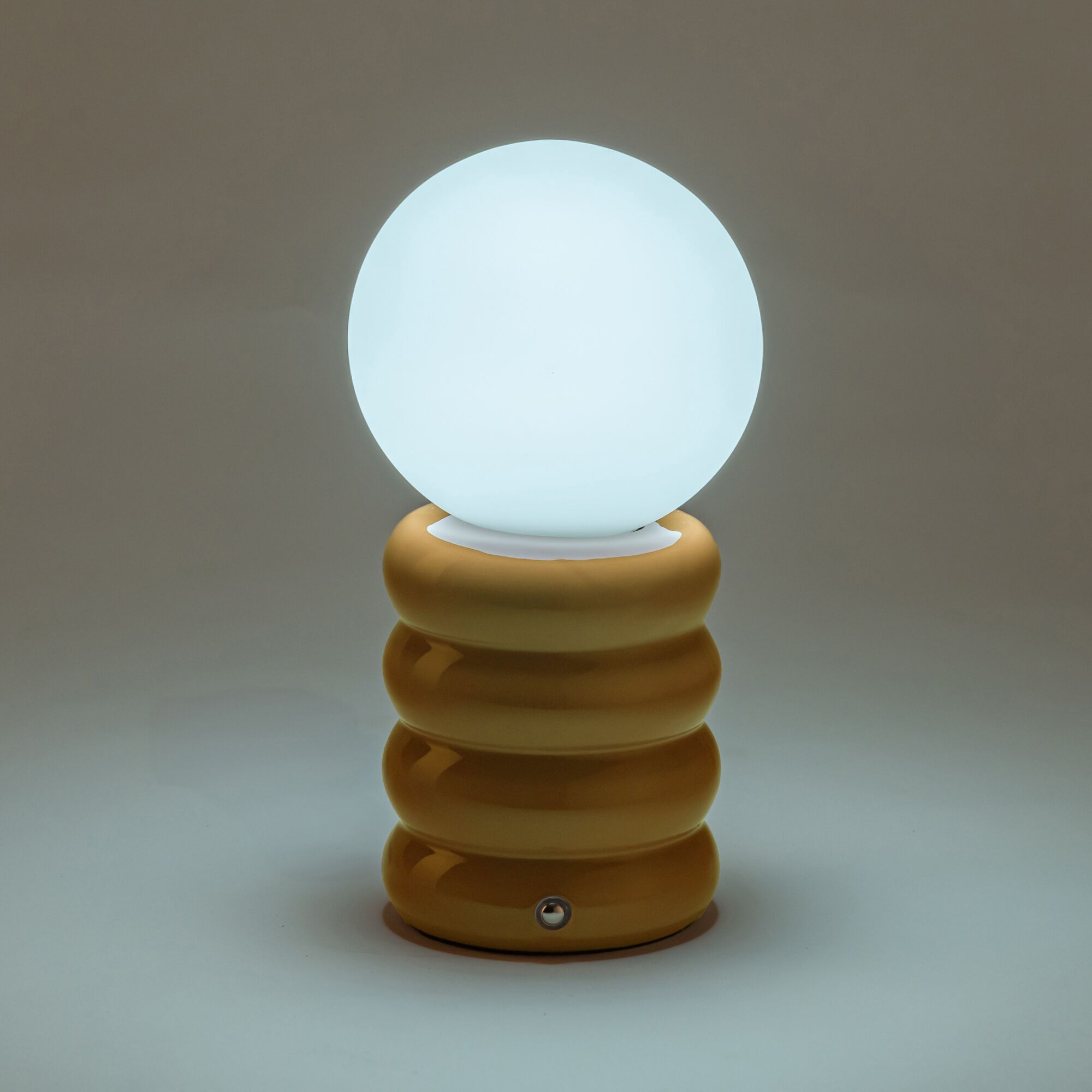 URANIA - Lampe à poser en céramique - jaune argan