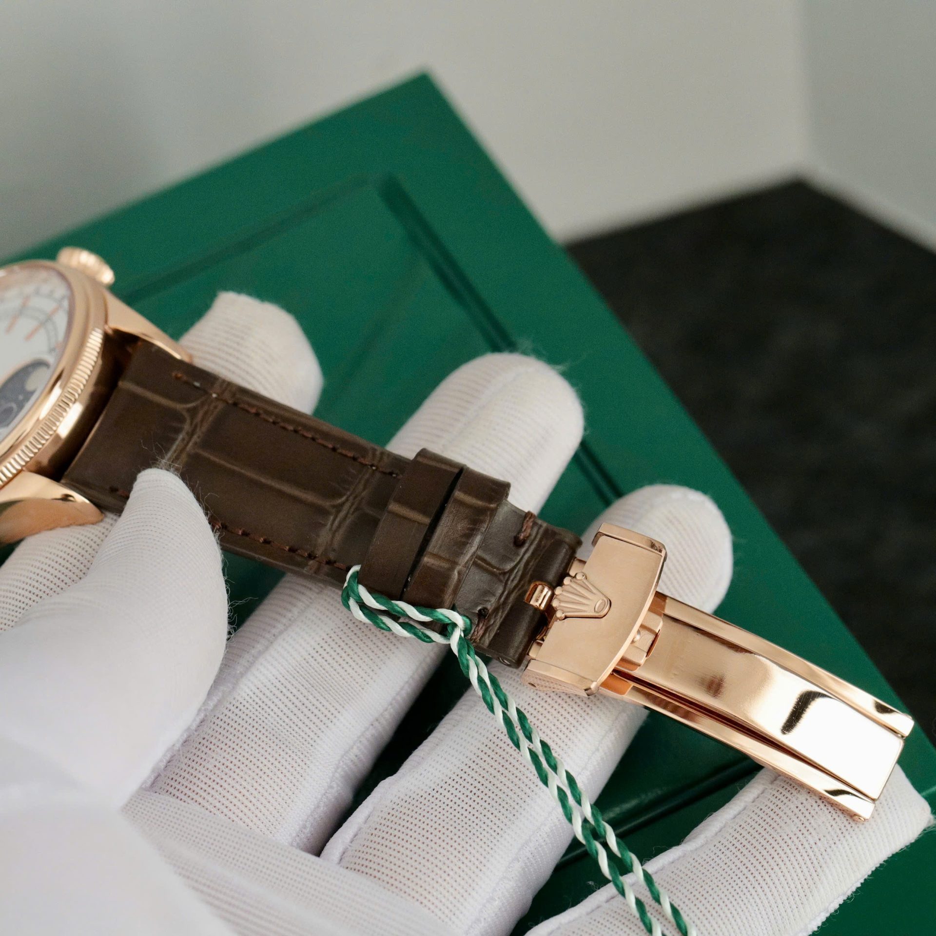 Rolex Cellini 50535-2 RG Plated White Dial 39mm Leather AAA Replica